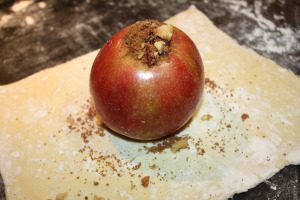Apples_PuffPastry_NashMomsBlog