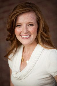 Sarah Foy headshot NashvilleMomsBlog