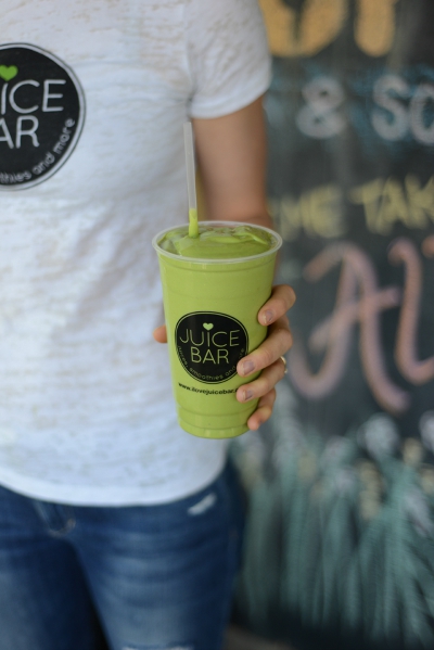 matcha-green-superfood-smoothie-3