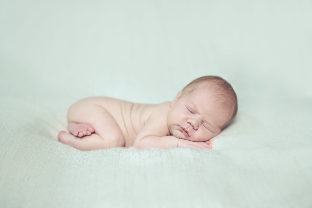 newborn photo shoot NMB Nashville