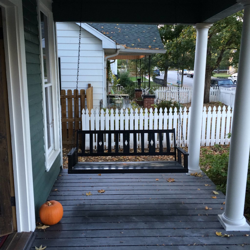 porch swing romance How I Met Your Father NMB G&M