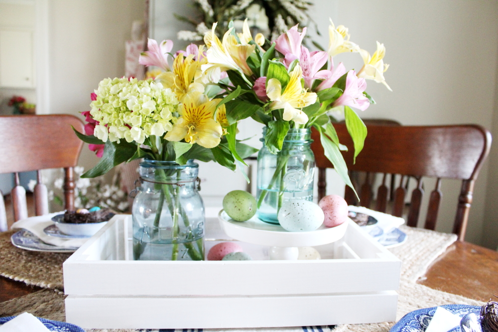 Quick, Easy Easter Tablescape table setting centerpiece Nashville Moms Blog